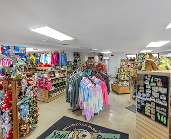 Campstore and Ranger Station of Jellystone Park™ Akron Canton