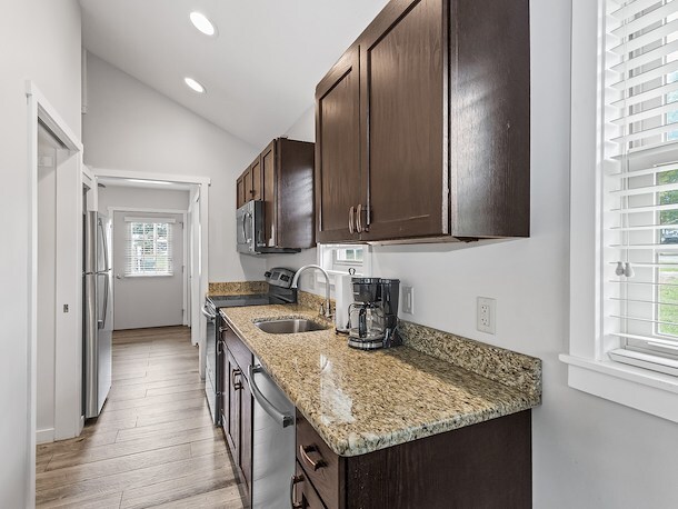 Red Cedar Estate - 4