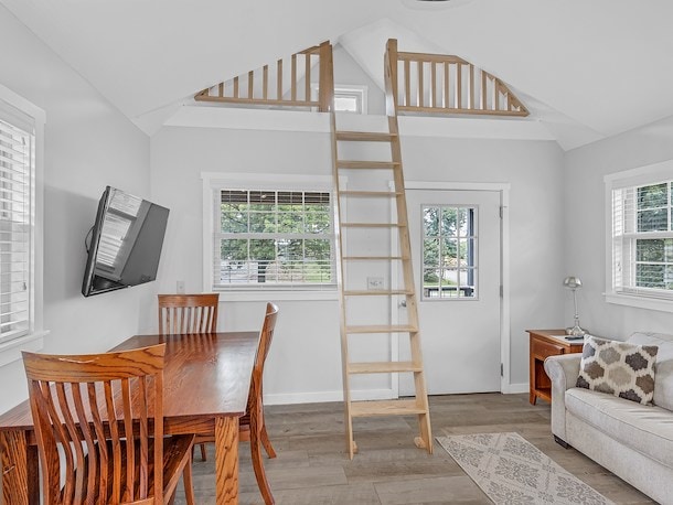 Red Cedar Estate - 3