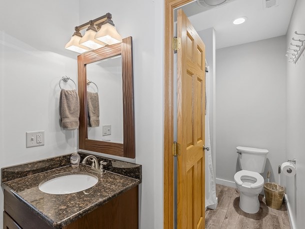 White Cedar Chateau - 5