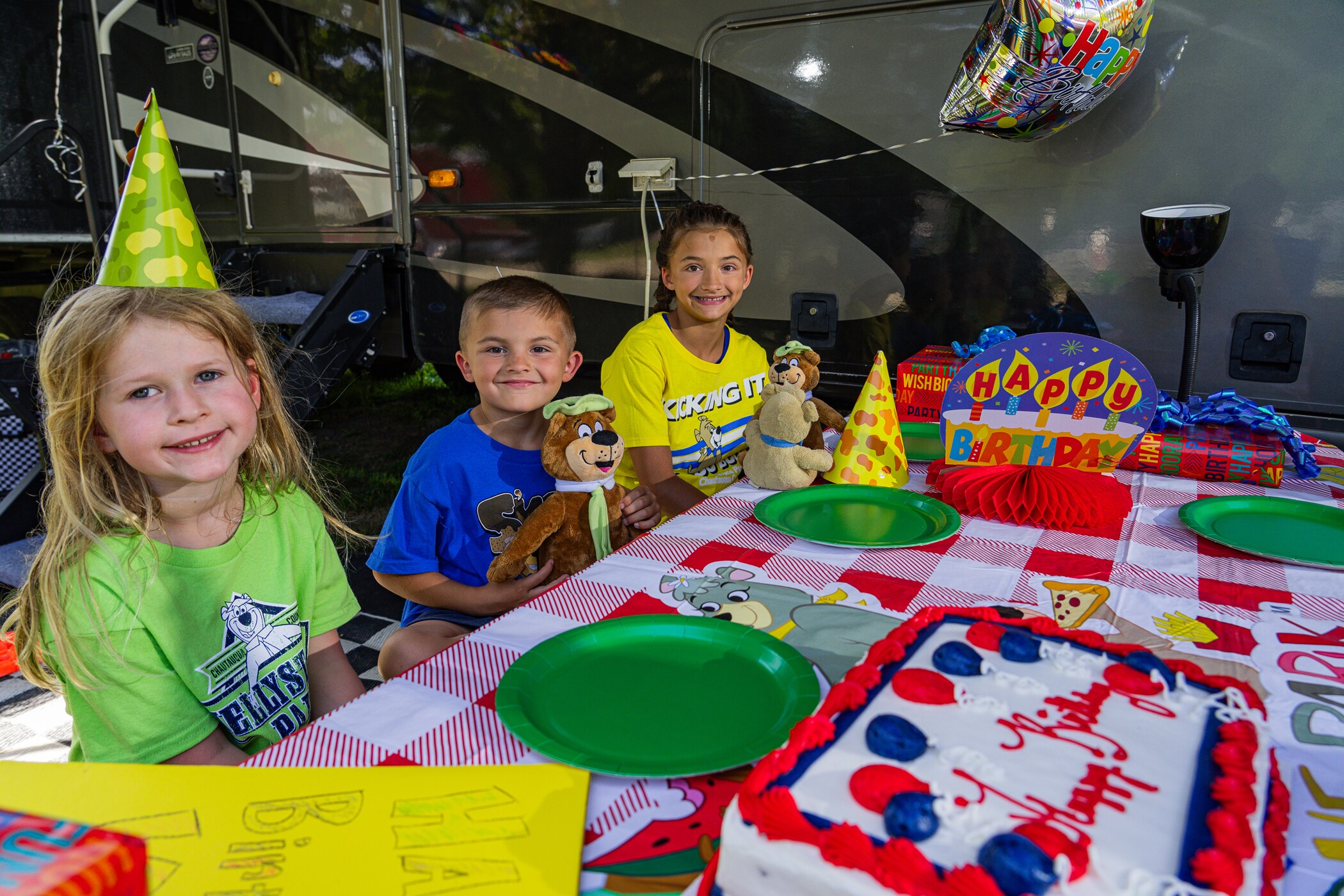 Deluxe Birthday Package at Jellystone Park™ Holmes County