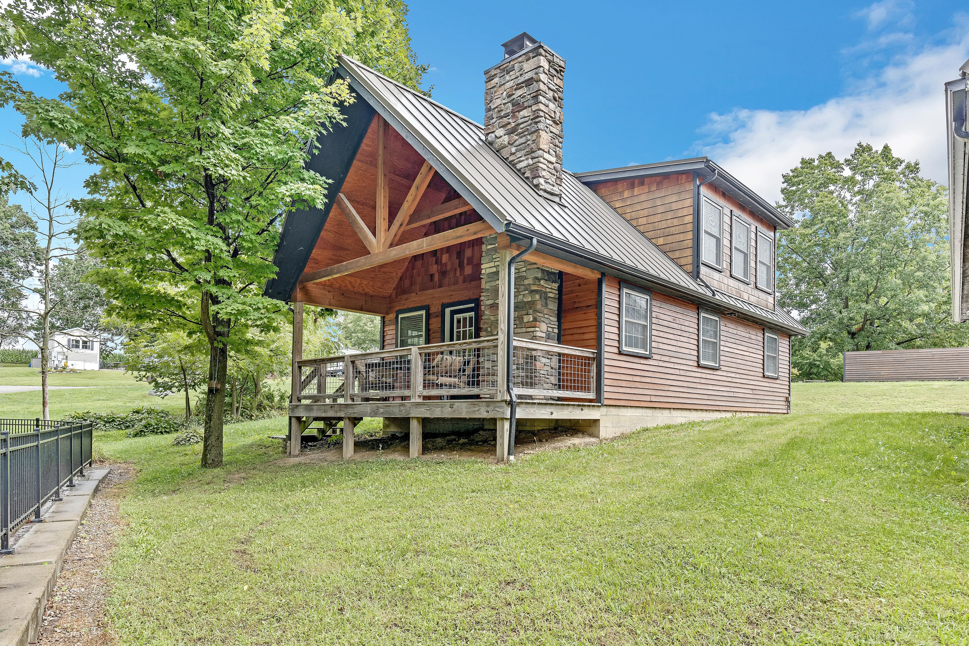 Lodging at Jellystone Park™ Holmes County