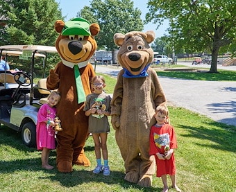 Golf Cart Rental – 4-Seater at Jellystone Park™ Holmes County