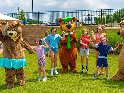 Dance Along with Cindy Bear