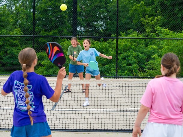 Pickleball at Jellystone Park™ Cincinnati