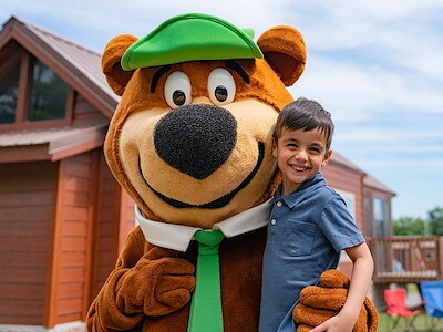 Become BFFs (Bear Friends Forever)