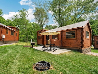 Stay Your Way at Jellystone Park™ Clay's Resort