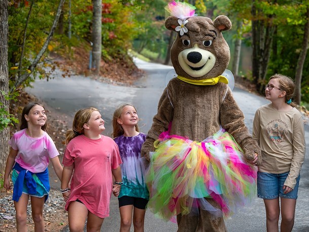 Cindy Bear™ Princess Package of Jellystone Park™ Cleveland Sandusky