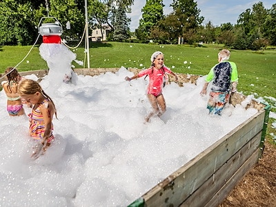 Get covered in foam and bubbles at Jellystone Park™ Cleveland Sandusky