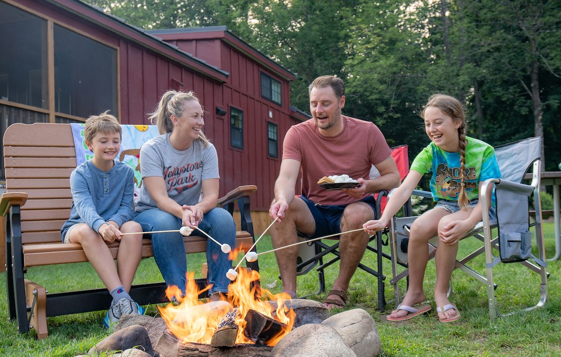 Club Yogi™ Rewards Banner