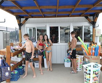Ranger Station at Jellystone Park™ Keystone Lake