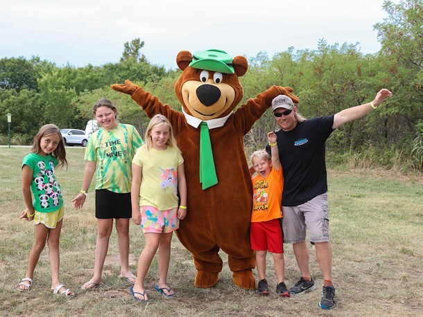 Family 4 Pack at Jellystone Park™ Keystone Lake