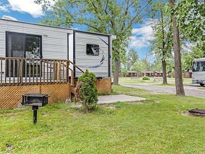 Stay Your Way at Jellystone Park™ Niagara Falls