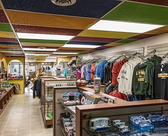 General Store in Jellystone Park™ Niagara Falls