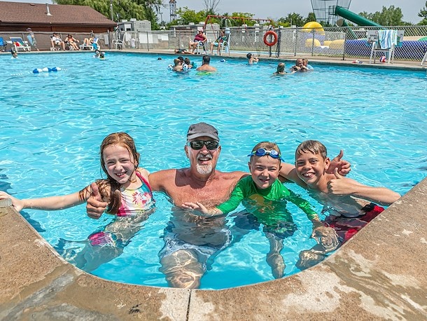 Heated Swimming Pool of Jellystone Park™ Niagara Falls