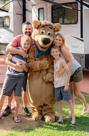 Character Interactions at Jellystone Park™ Kozy Rest