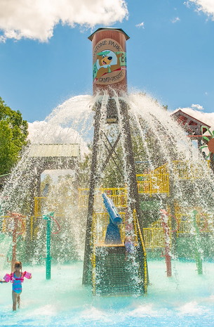 Splashground of Jellystone Park™ Kozy Rest