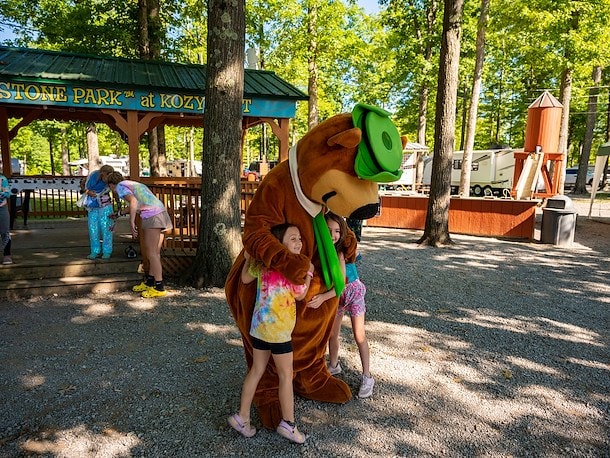 Visitor’s Pass at Jellystone Park™ Kozy Rest