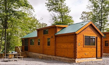 Lodging at Jellystone Park™ Kozy Rest