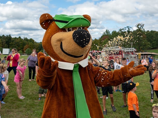 Day Pass at Jellystone Park™ Mill Run