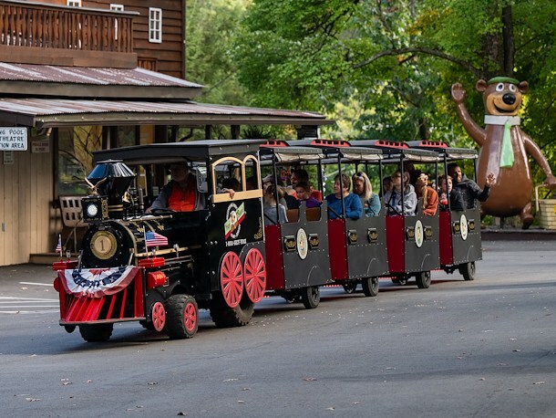Train Rides at Jellystone Park™ Mill Run