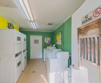 Laundry Room at Jellystone Park™ Milton