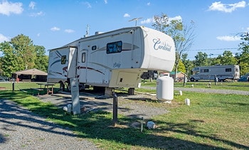 RV Sites at Jellystone Park™ Pennsylvania Wilds