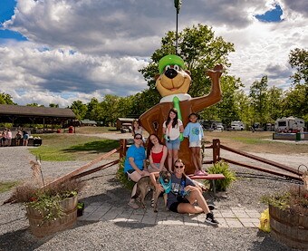 Pet Friendly Accommodations in Jellystone Park™ Pennsylvania Wilds