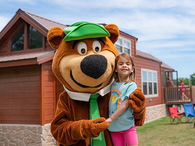 Stay Your Way at Jellystone Park™ Cavendish