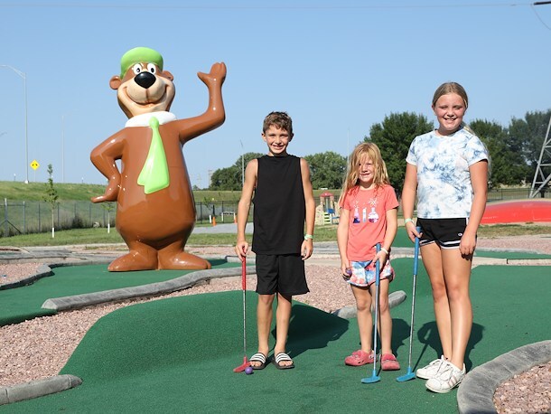 Mini Golf at Jellystone Park™ Sioux Falls