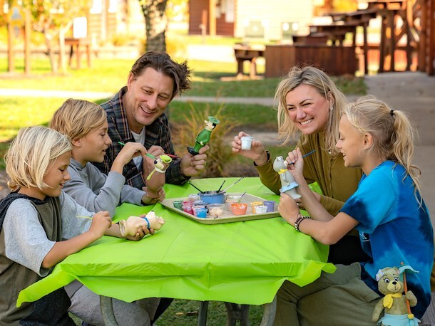 Fun Activities For the Whole Family in Jellystone Park Caledonia