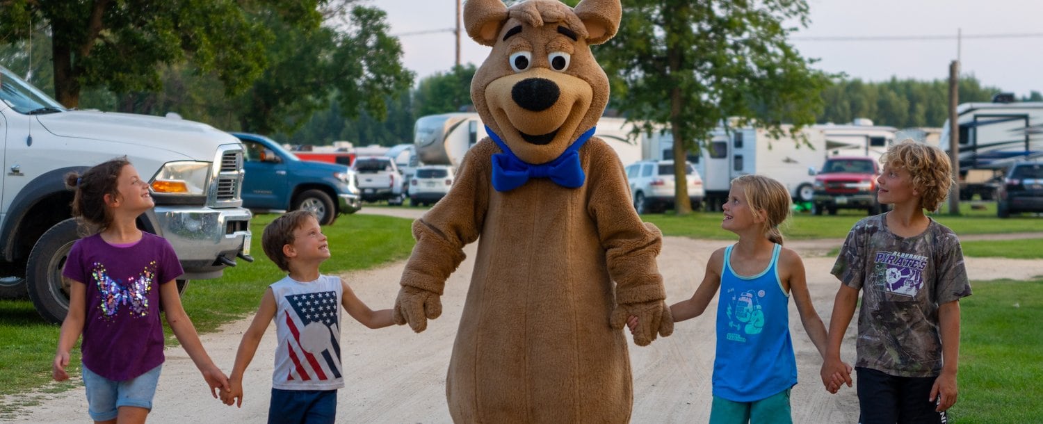 Activities & Characters at Jellystone Park™ Cleveland Sandusky