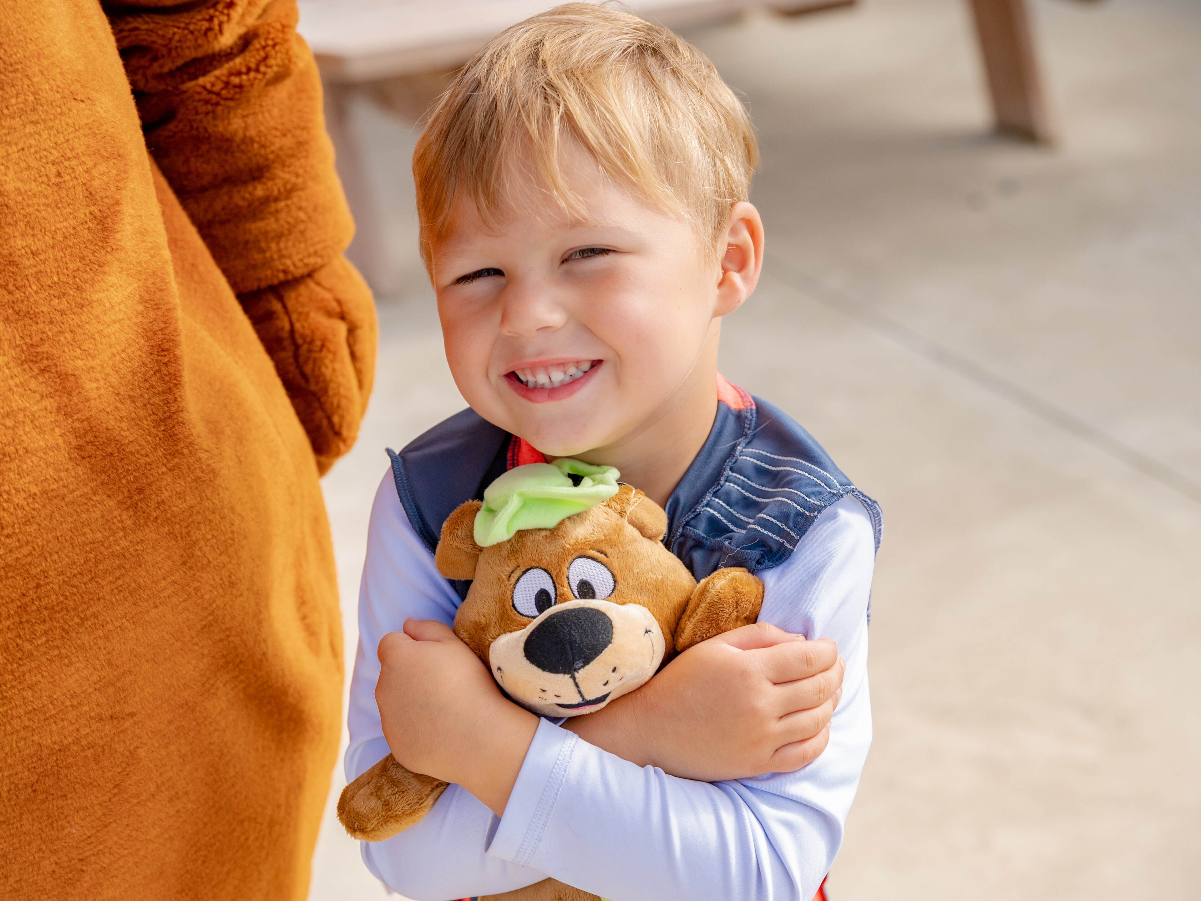 Themed accessories for attending children (pirate patch and sword, plush bear)