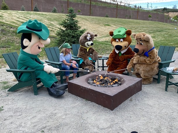 Community Firepit at Jellystone Park