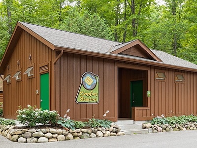 Comfort Stations in Jellystone Park Caledonia