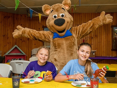 Daily Activity Schedule of Jellystone Park™ Pigeon Forge