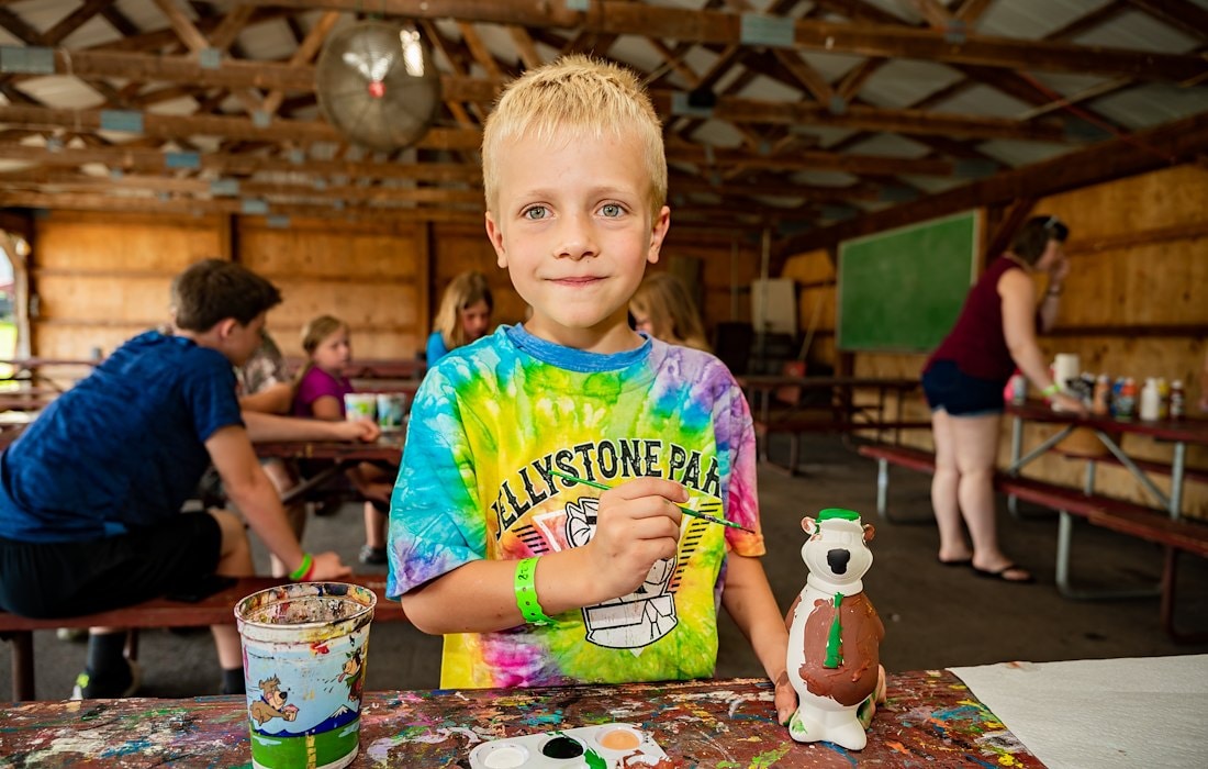 Arts & Crafts in Jellystone Park™ Pigeon Forge