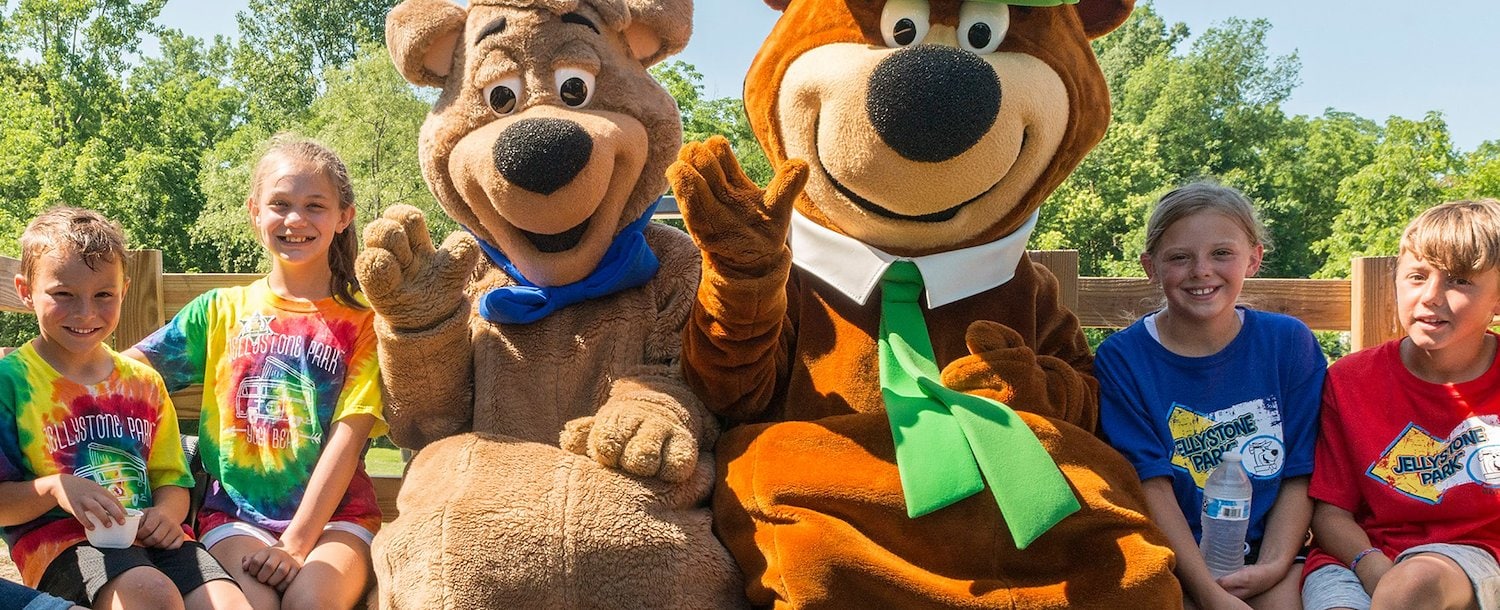 Character Interactions in Jellystone Park™ Pigeon Forge