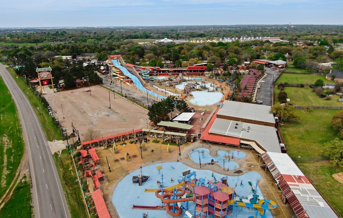 Pirates Cove Water Park at Jellystone Park™ North Texas