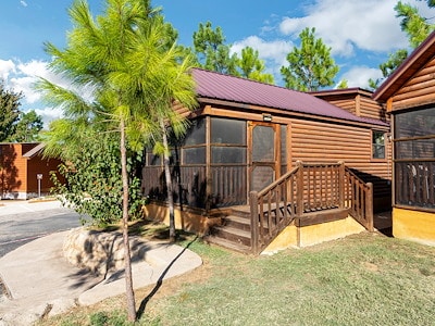 Stay Your Way at Jellystone Park™ North Texas