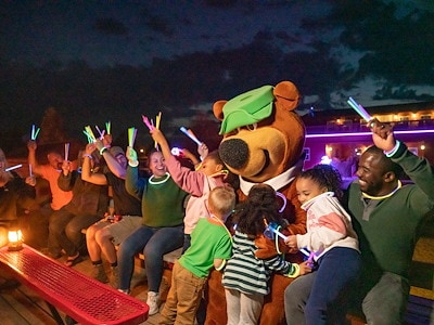 Bear-e-oke! at Jellystone Park™ Texas Hill Country