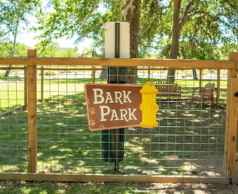 Bark park
