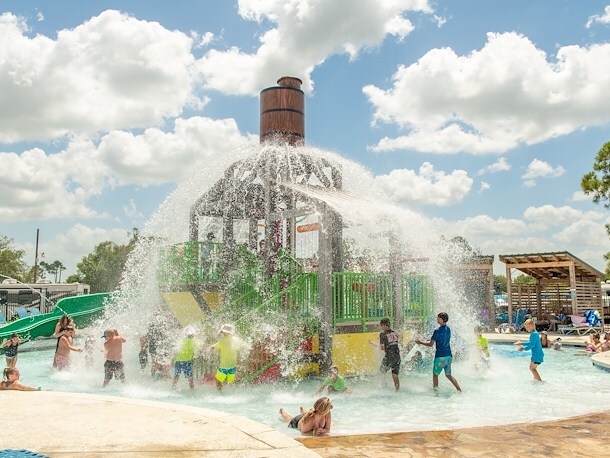 Water park at Jellystone Park™ Waller