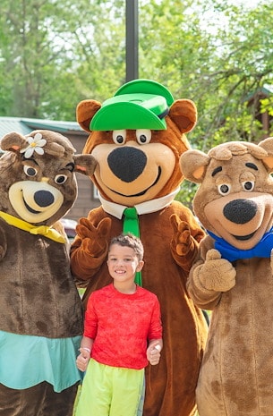 Character Interactions at Jellystone Park™ Houston West