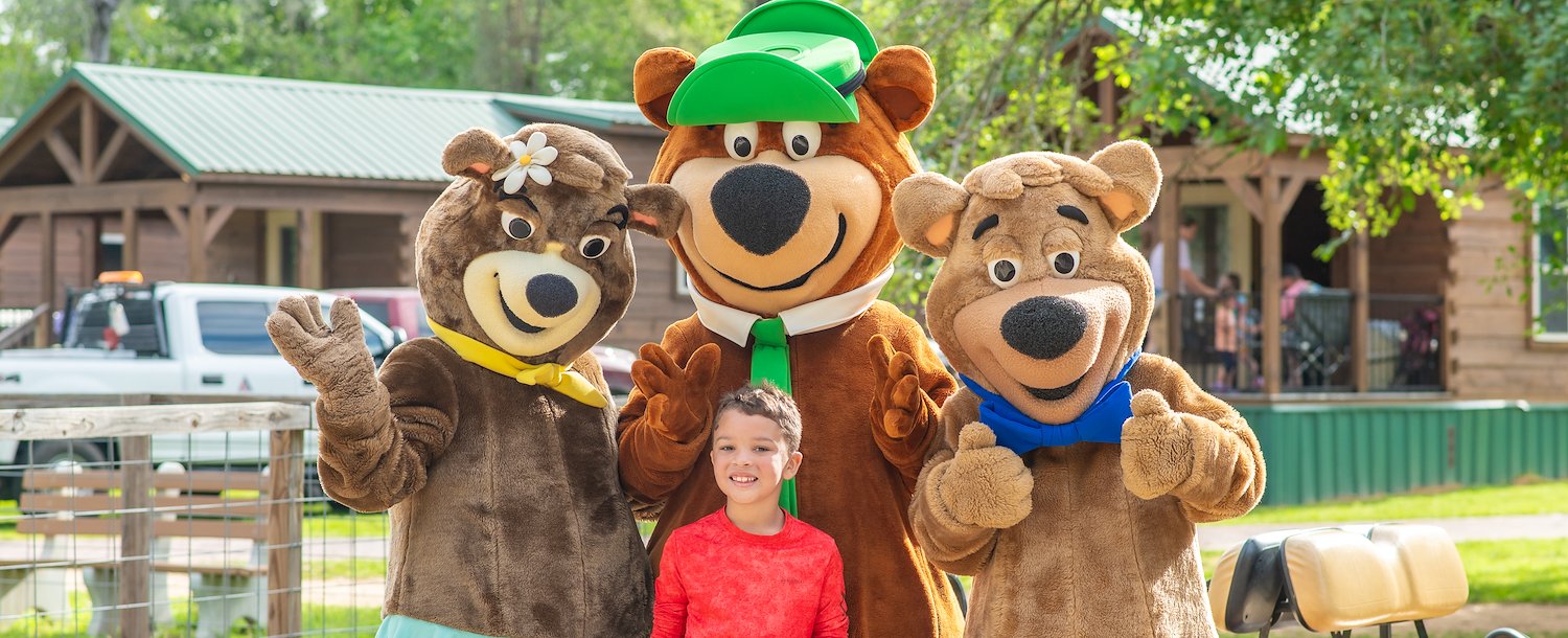 Character Interactions at Jellystone Park™ Houston West