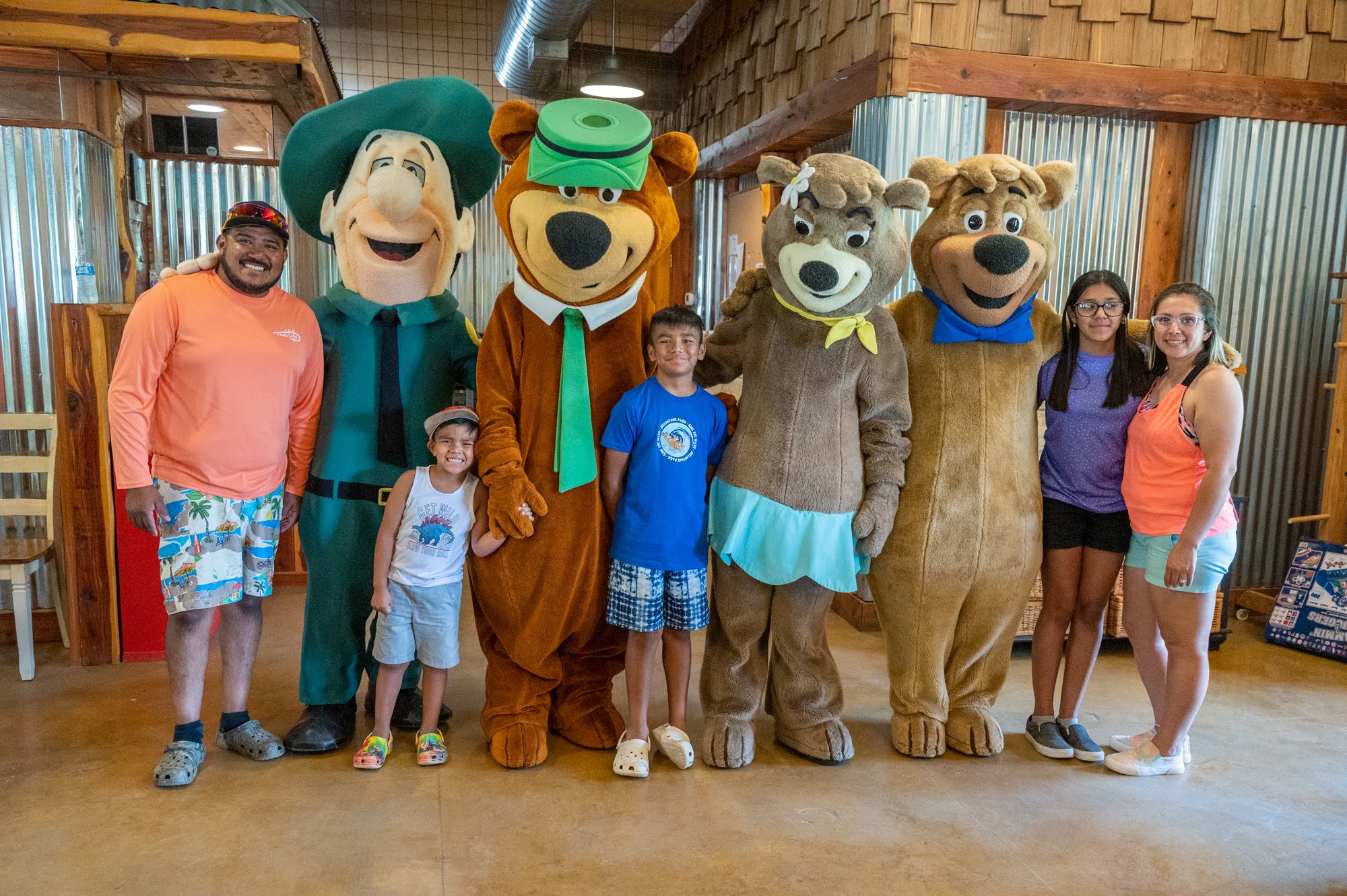 Character Interactions of Jellystone Park™ Texas Wine Country