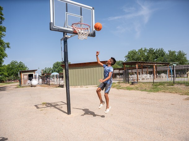 Basketball at Jellystone Park™ Texas Wine Country