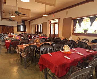 Mockingbird Hall of Jellystone Park™ Texas Wine Country