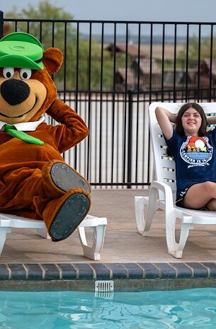 Character Interactions at Jellystone Park™ Wichita Falls