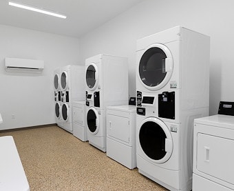 Laundry Facility in Jellystone Park™ Tyler Texas